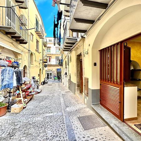 Il Rifugio Del Marinaio By Housilia Apartman Cefalù Kültér fotó